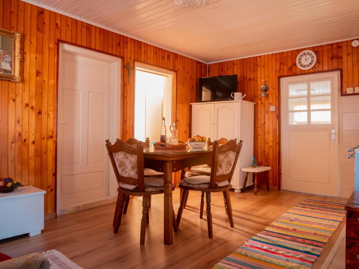 Holiday House Rukavina Donje Pazariste Bagian luar foto